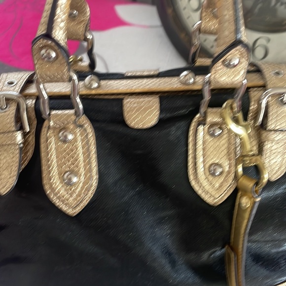 Maxx New York gold and black purse - Picture 2 of 7